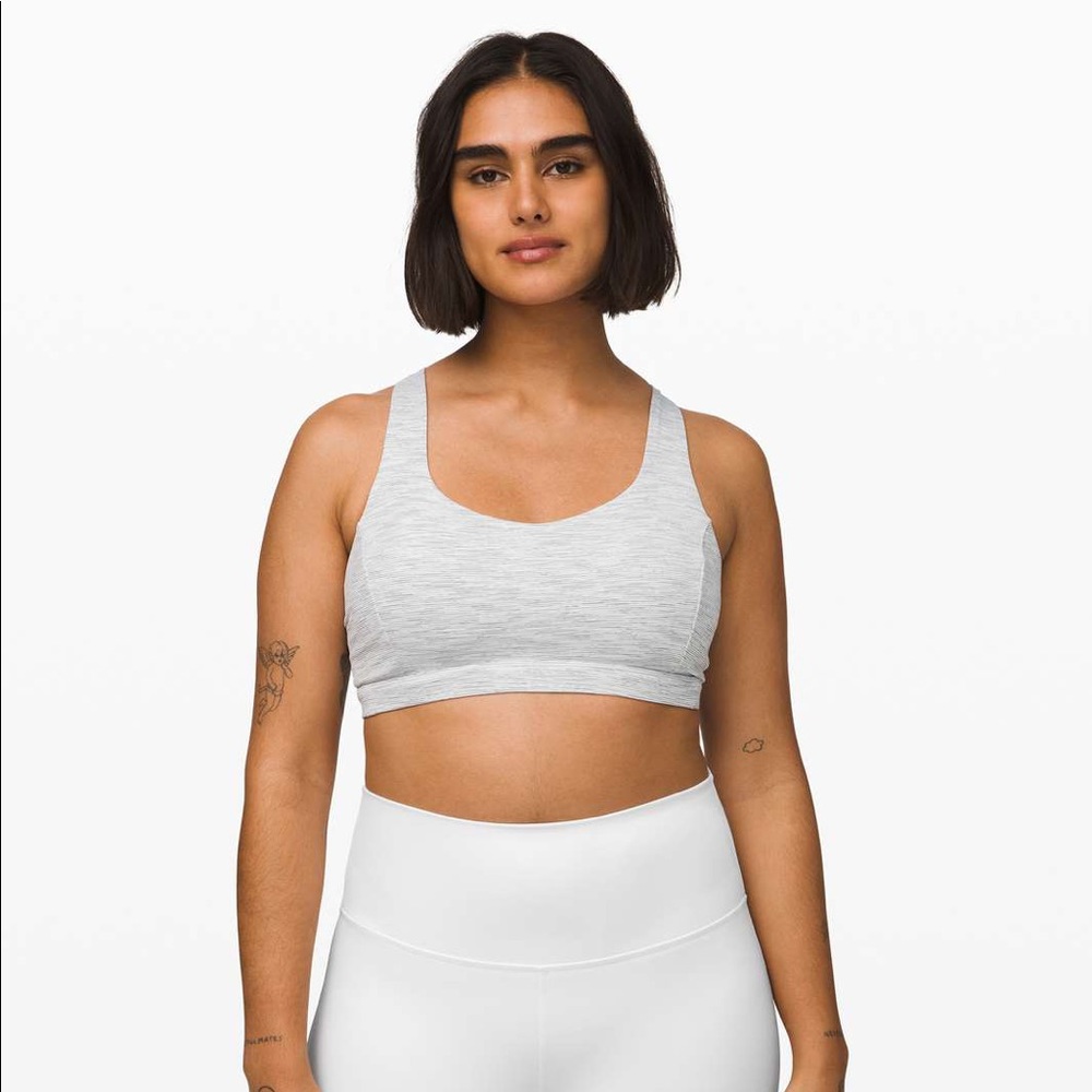 Lululemon Free to Be Serene Sports Bra